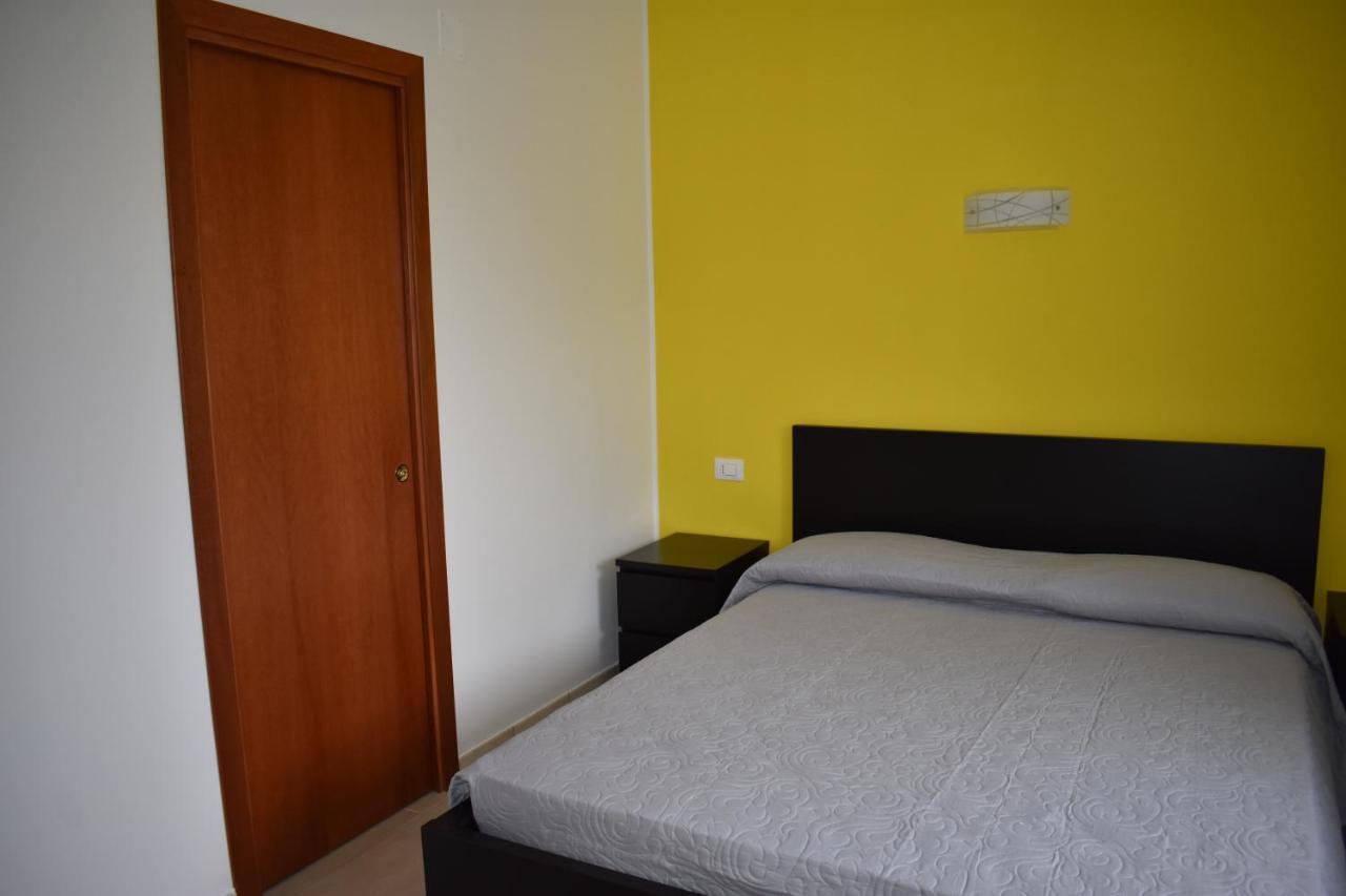 B&B Da Zio Peppe Cirella Exteriör bild